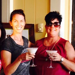 Meet your Posher, Cari