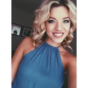 Meet your Posher, Kelli