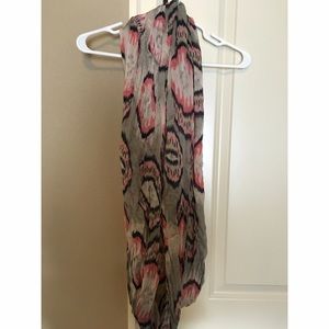 Printed scarf