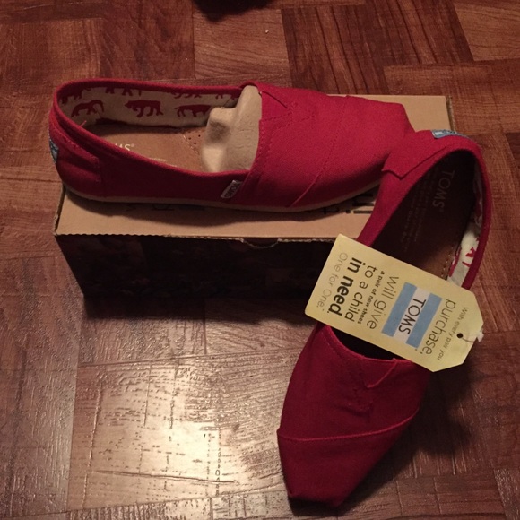 New Toms shoes!!!👌🏽