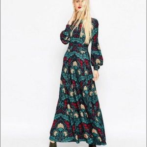 Classic mesh floral maxi dress