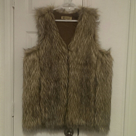Faux fur vest