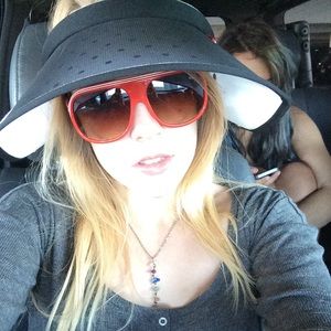 Meet your Posher, Dylan