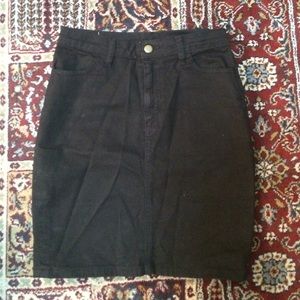 American Apparel Black Denim Skirt