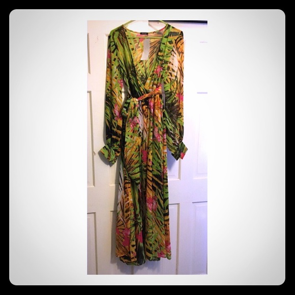 Nwt floral maxi