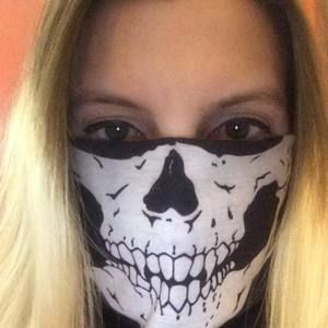 Meet your Posher, Liz