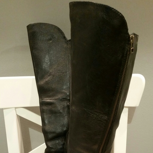 Steve Madden Black Boot - Picture 2 of 4
