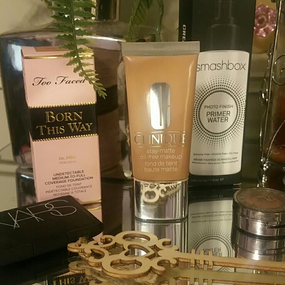 Clinique stay-matte makeup!!