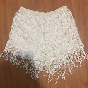 Lace shorts with comfortable elastic at the top