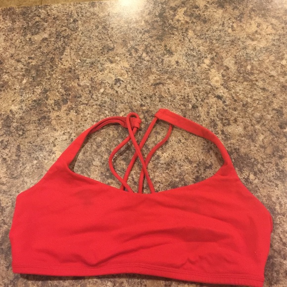 Free to be sports bra size 8 lululemon