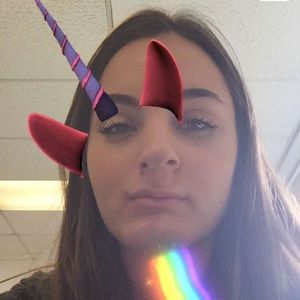 Meet your Posher, Leigha