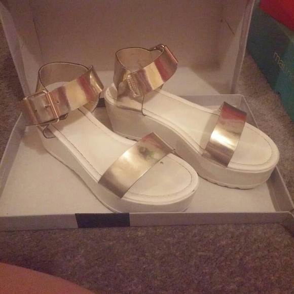 Plat Form Sandals with Gold Melatic Strap