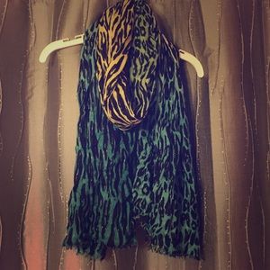 Cynthia rowley animal print scarf