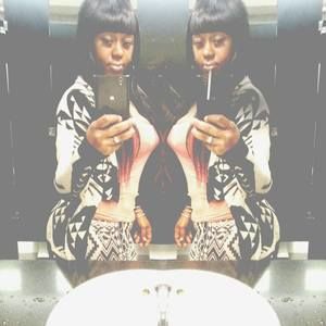 Meet your Posher, Shareka