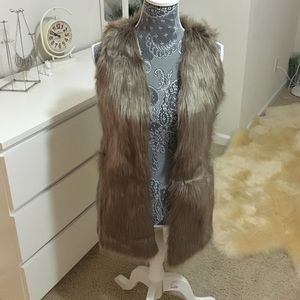 Fur vest
