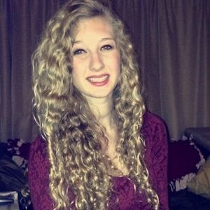 Meet your Posher, Joy