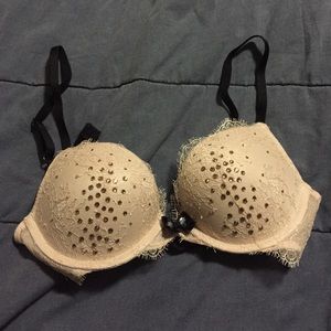 Victoria's Secret bra