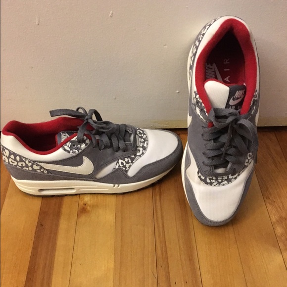 Nike Woman's Air Max 1