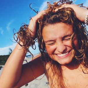 Meet your Posher, Rebekah