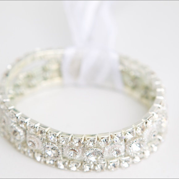 3 set of Bracelets with Swarovski Crystals🌺 - Picture 1 of 1