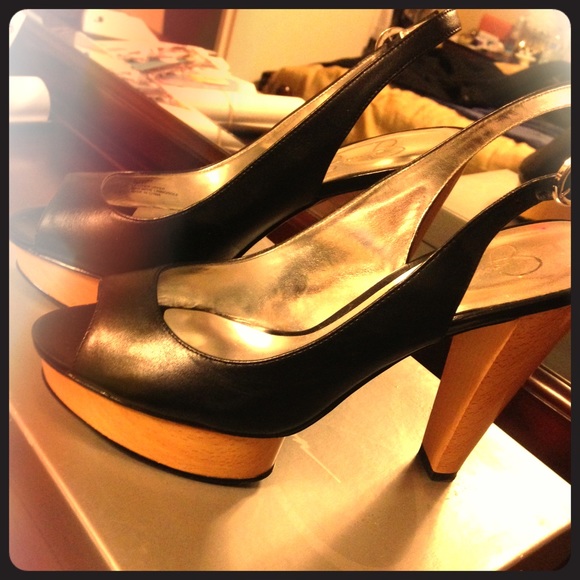 FINAL PRICE DROP❗️Jessica Simpson Heels
