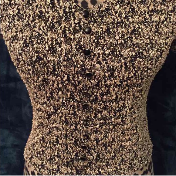 Short sleeve button sweater - Picture 2 of 4