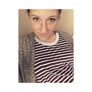 Meet your Posher, Jade