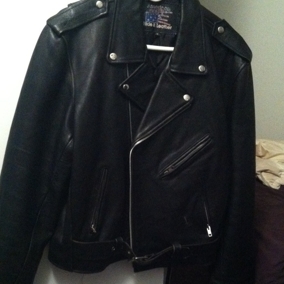 Men's Black Leather Motorcycle Jacket