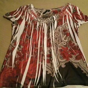 Stunning plus size red/black top