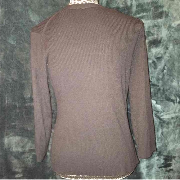 Black sweater - Picture 2 of 3