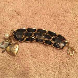 Brand-new vintage Betsey Johnson bracelet!💞