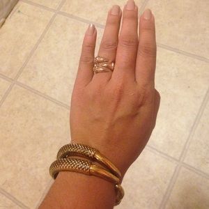 Claw bracelet and ring