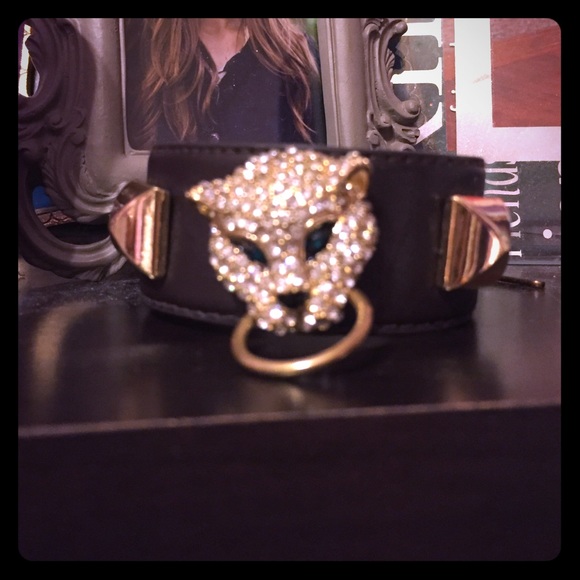 Leopard bangle bracelet