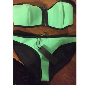 Triangl bikini