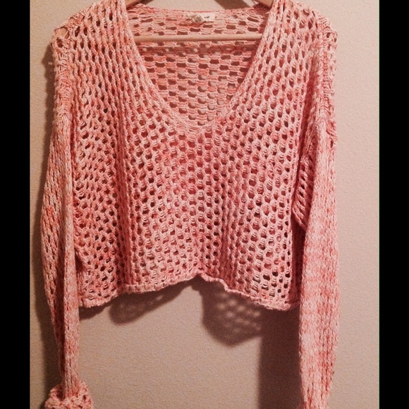 silence + noise Tops - Cropped crochet sweater