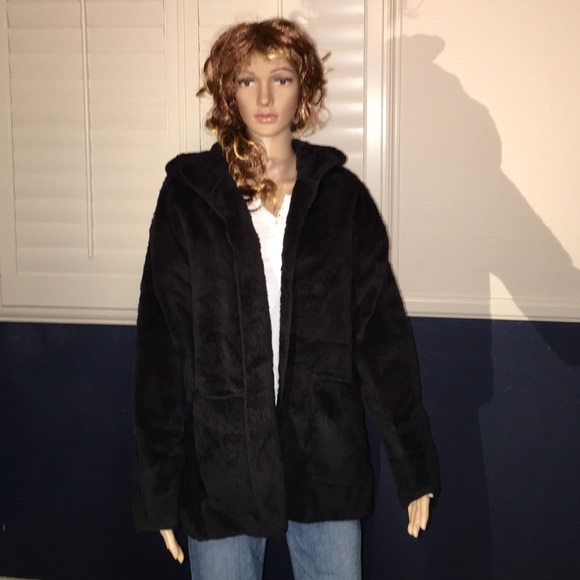 Brie Hooded Plush Jacket in Black