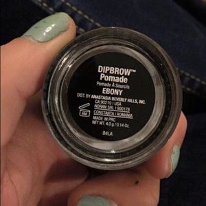 Anastasia dipbrow pomade color ebony