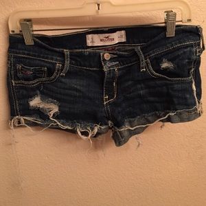 (Sold) hollister Short Shorts☀️