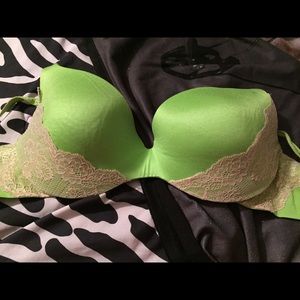 Super Victoria secret bra! 36d