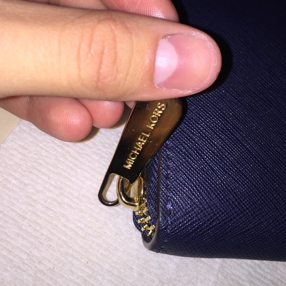 Michael Kors Navy Blue Wallet - Picture 3 of 4