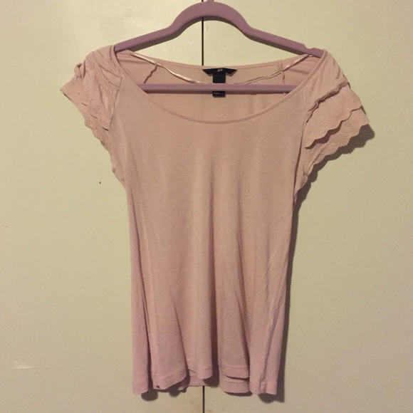 Princess pink H&M tee