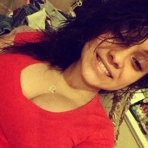 Meet your Posher, Manuela