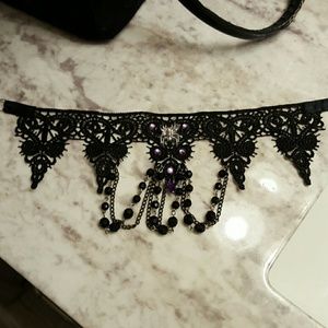 Choker Goth style