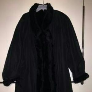 Coat black knee length reversible 22w