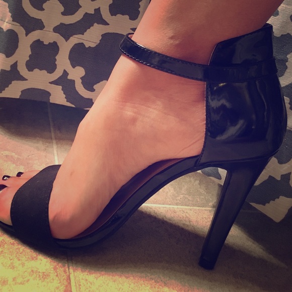 Black Heel