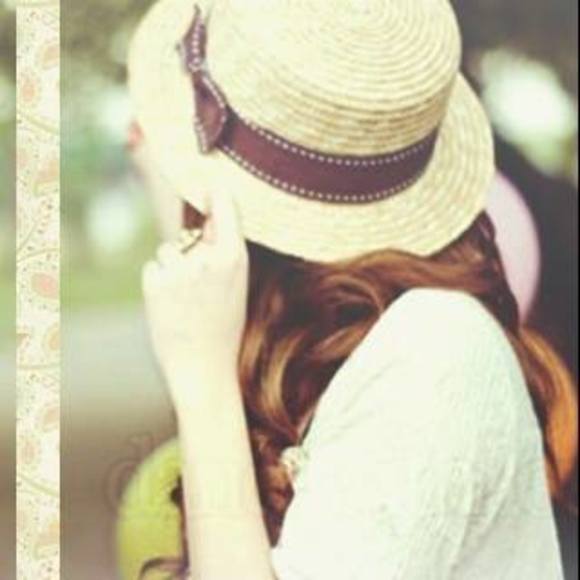 Meet your Posher, Lamees - Picture 1 of 1