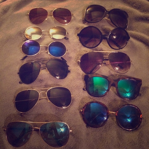 Sunglasses - Picture 1 of 2