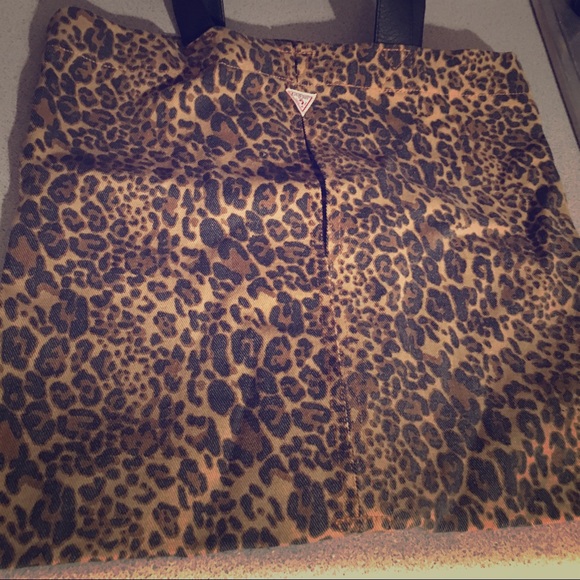 Cheetah print Guess tote bag NWT!
