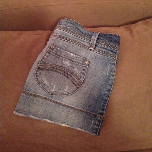 Grane Jean Skirt - Picture 3 of 3