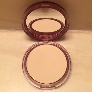 Covergirl face powder
